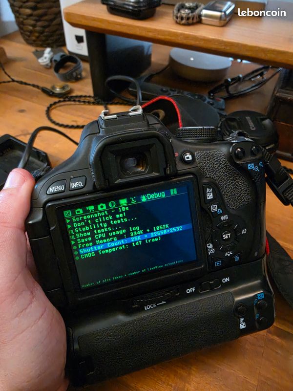 Combien de déclenchements a votre appareil photo reflex ou hybride