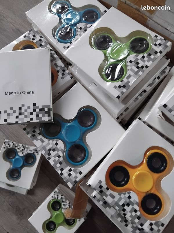 Stock hand spinners Lots de 100, 200 pièces et plus à saisir!!! Import