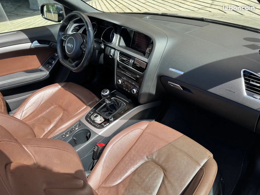 AUDI A5 Cabriolet 2.0 TFSI 211CV Suivi complet - Sièges Chauffants / Ventilés / Électriques (image 17)