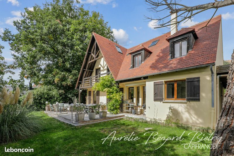 Maison 8 pièces 181 m² · à Vaucresson · 181 m² · 1 295 000 €