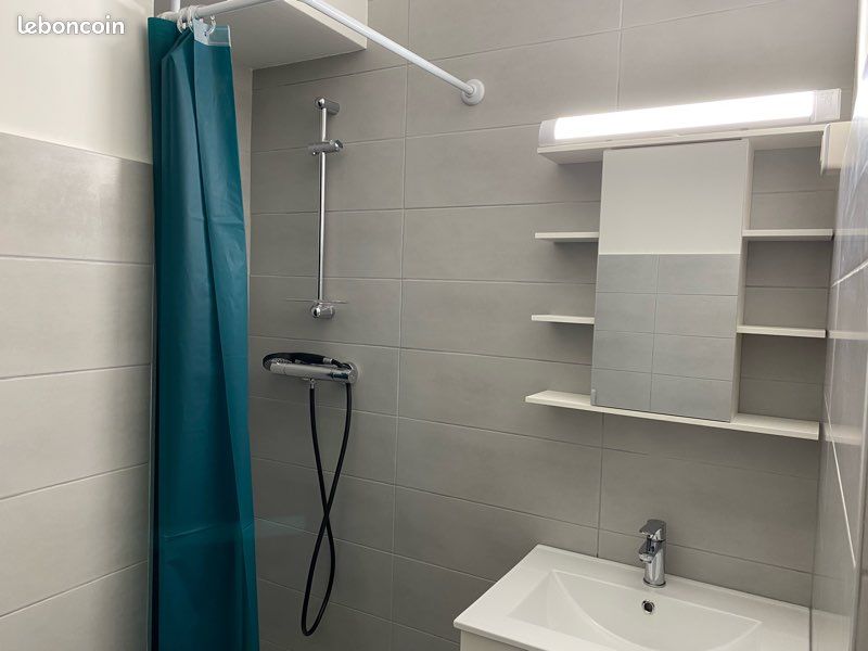 Studio meublé 23m2 Centre Ville Aix - Locations