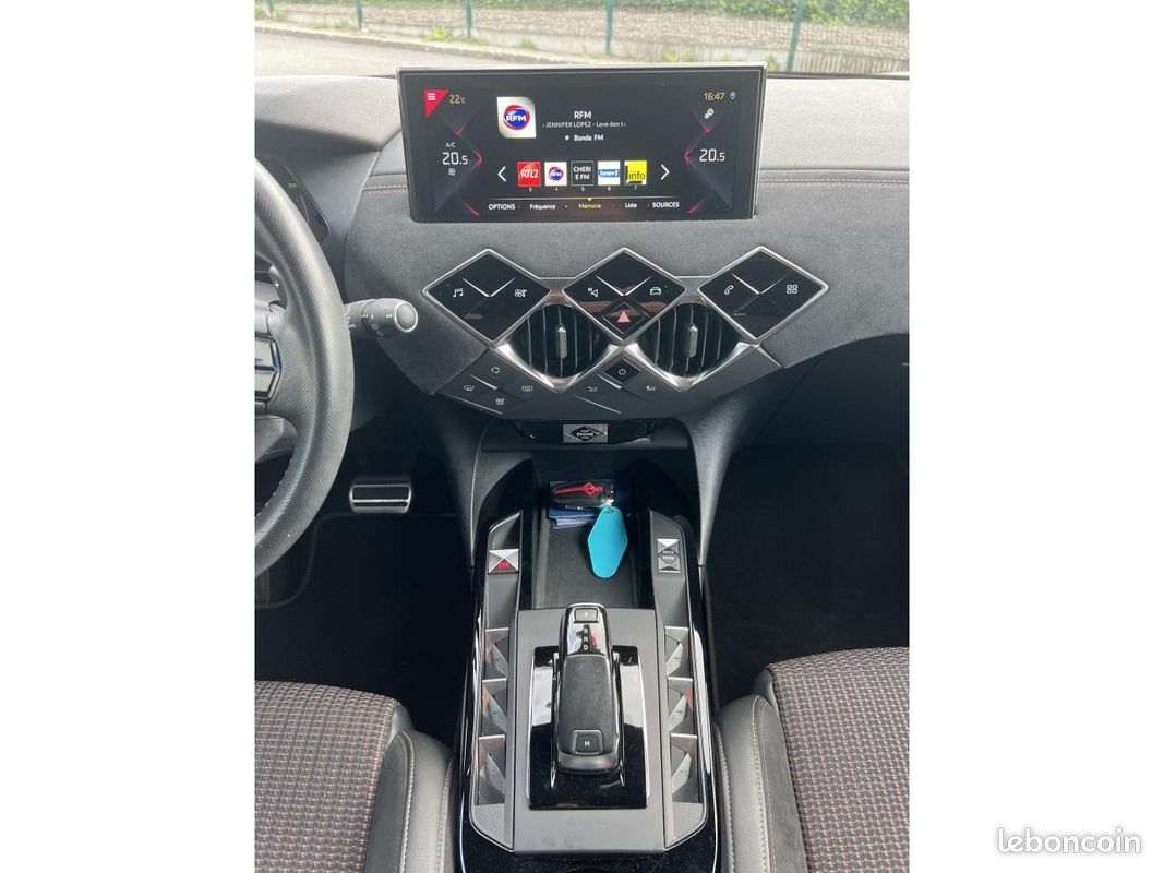 DS DS 3 CROSSBACK Performance Line EAT8 1.2 PureTech 130 - Distribution neuve (image 19)