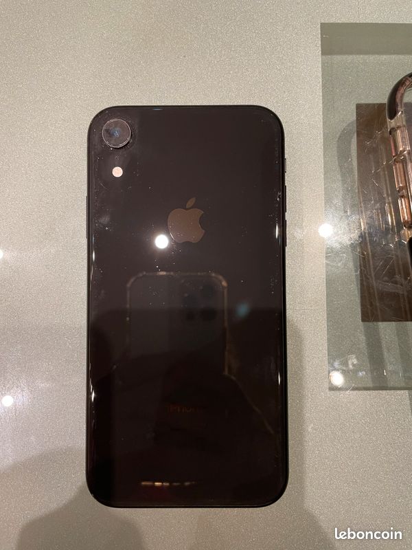 IPhone XR 64 giga (image 1)