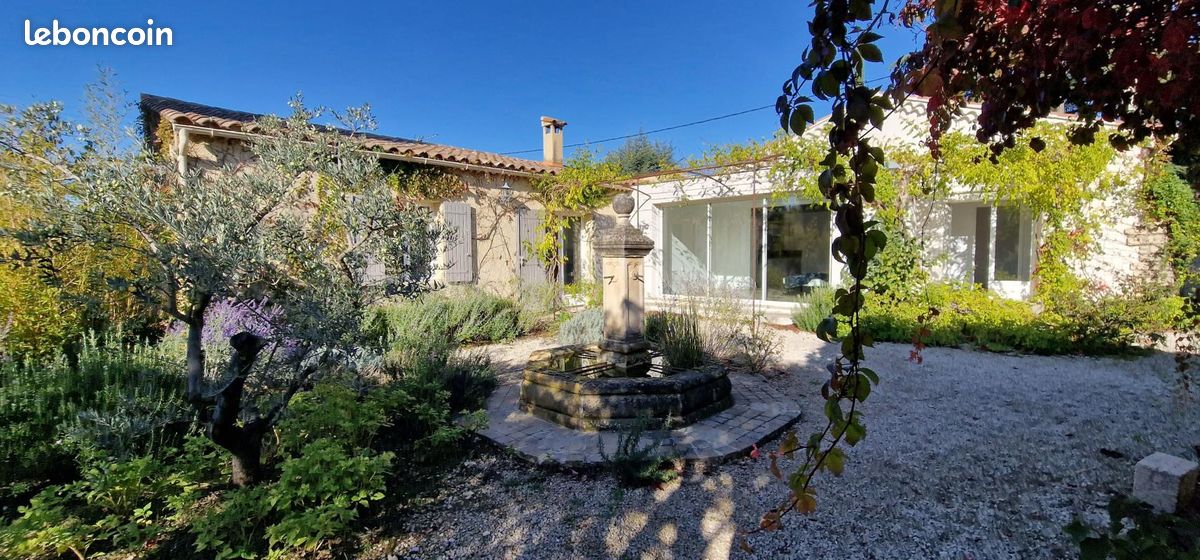 Maison 5 pièces 141 m² · à Carpentras · 141 m² · 392 000 €