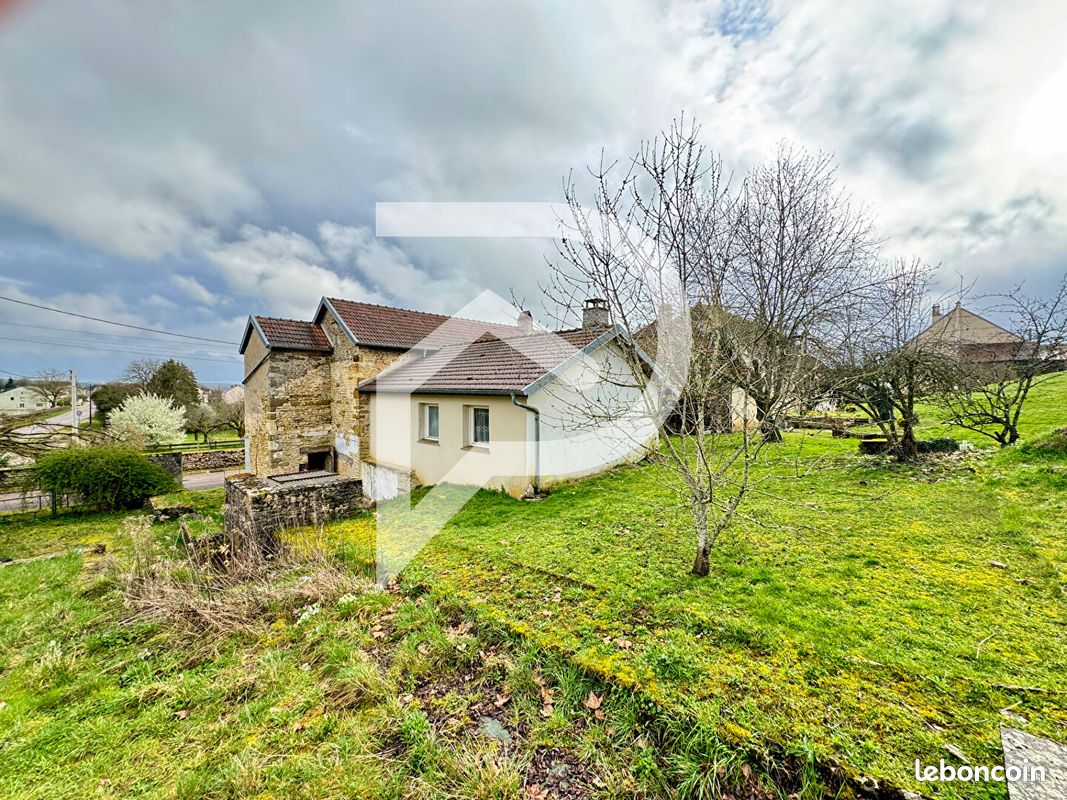Maison 6 pièces 123 m² · à Chassigny · 123 m² · 66 500 €