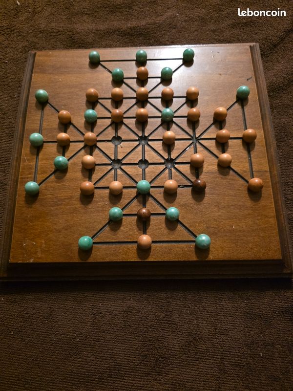 Jeux du solitaire