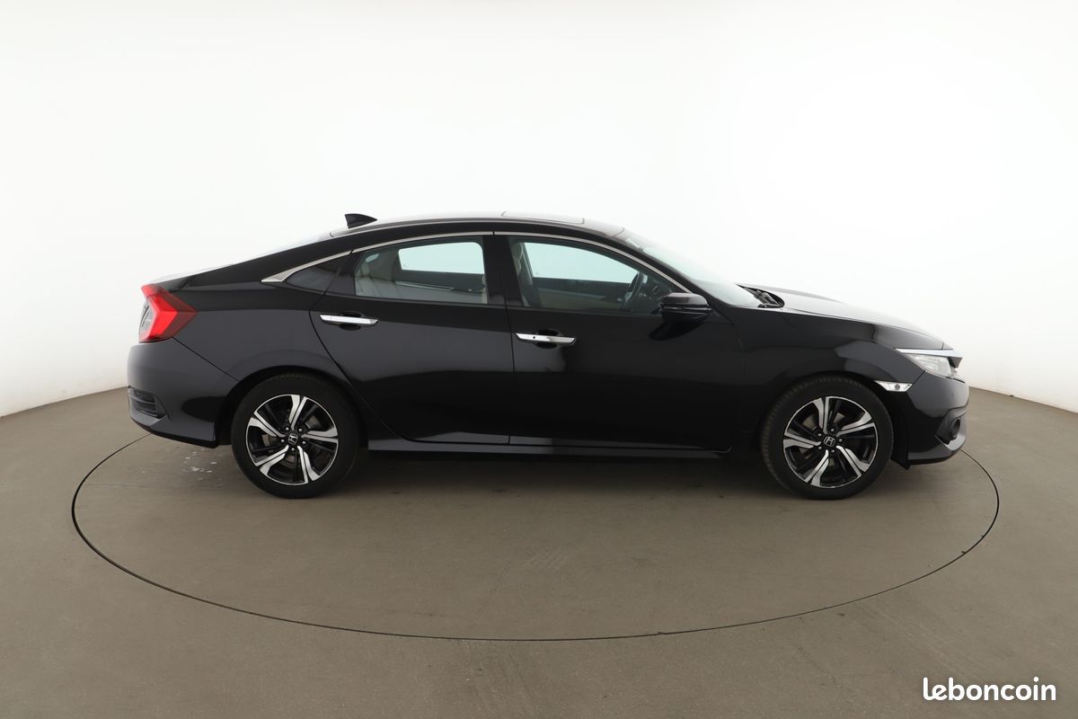 Honda Civic 1.6 i-DTEC Exclusive AT 4P 120 ch (image 13)