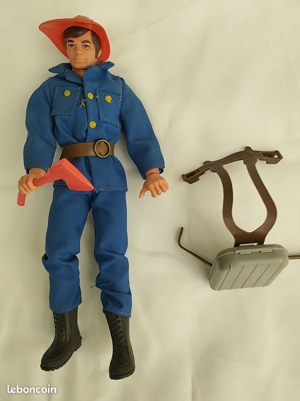 Big Jim – Tenue De Sapeur-Pompier Série Aventure – Réf. 9921 – Mattel Neuf
