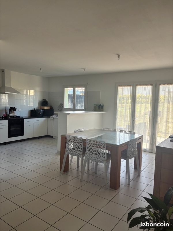 Maison 4 pièces 100 m² · à Saint-Savin · 100 m² · 945 €/mois