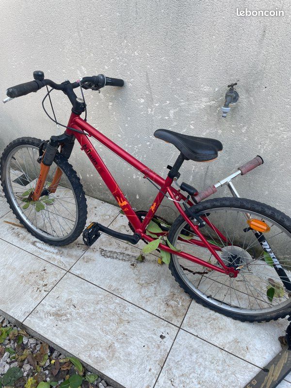 Annecy Culture Velo Route Bicycle Club De VÃ©lo De Route Club VÃ©lo