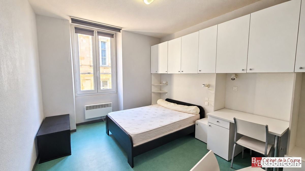 Appartement 1 pièce 27 m² · à Bordeaux · 27 m² · 106 000 €