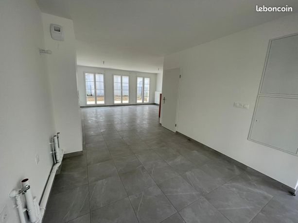 Maison a louer serris - 5 pièce(s) - 98 m2 - Surfyn