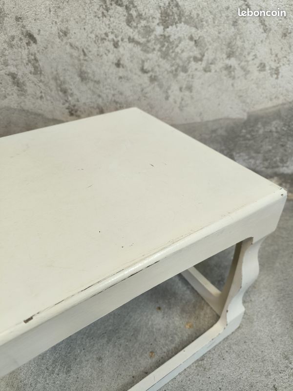 Bout de canapé blanc (image 6)