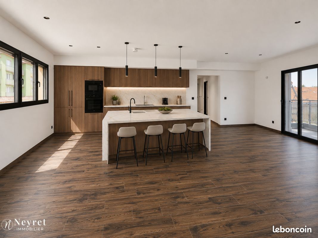 Appartement 5 pièces 103 m² · à Saint-Étienne · 103 m² · 279 000 €