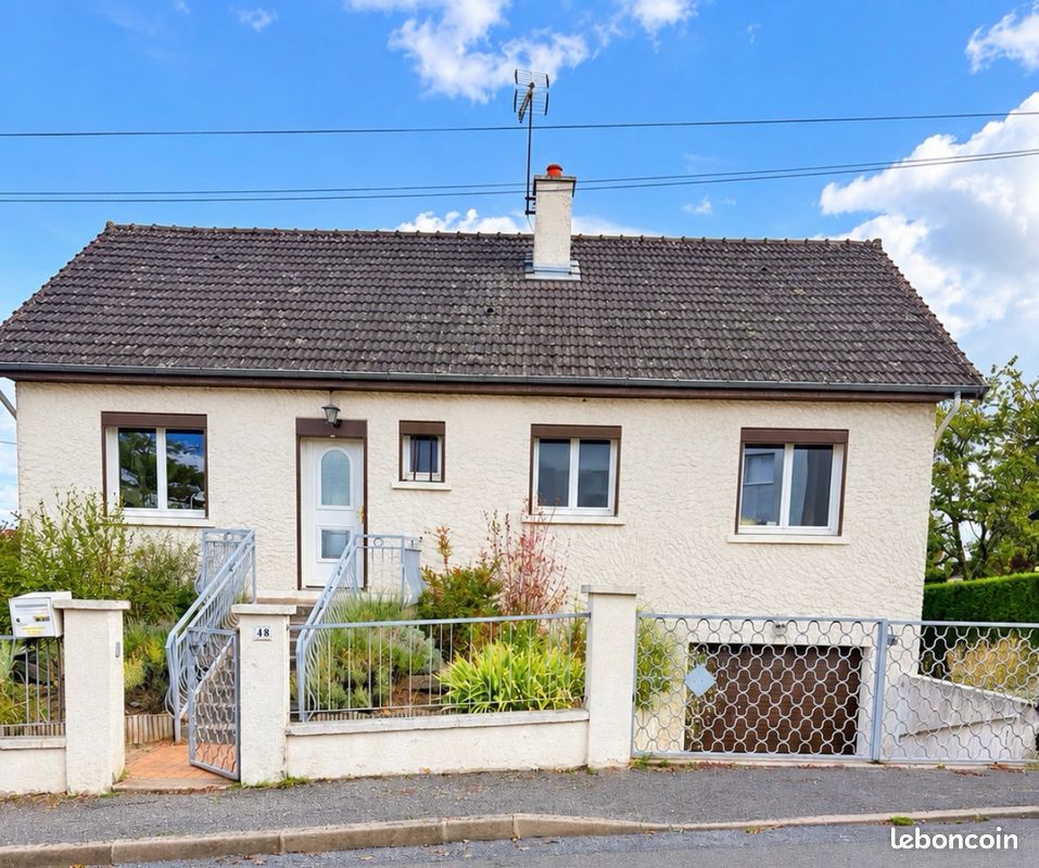 Maison 4 pièces 100 m² · à Bourbon-Lancy · 100 m² · 155 000 €