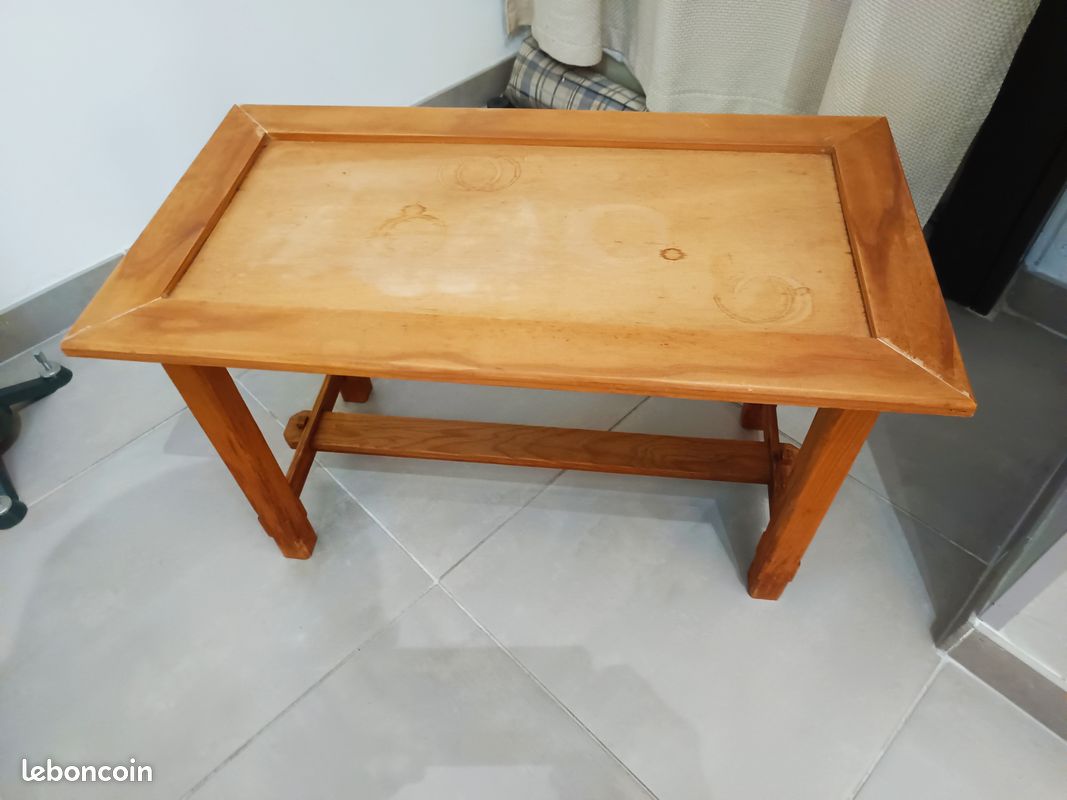 Table basse artisanale en pin (image 1)