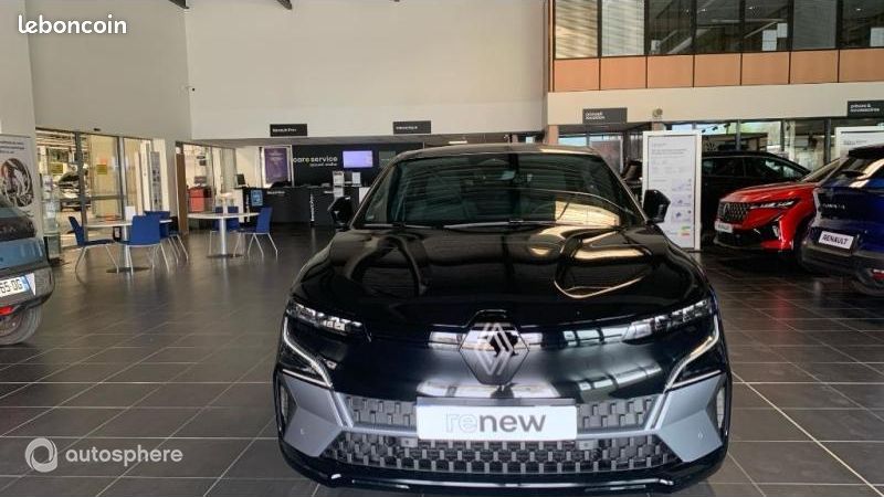 Renault Mégane E-Tech Electric 220ch esprit Alpine autonomie confort -25 (image 2)