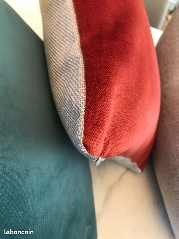 Jolies housses de coussins en velours Neuves (image 5)