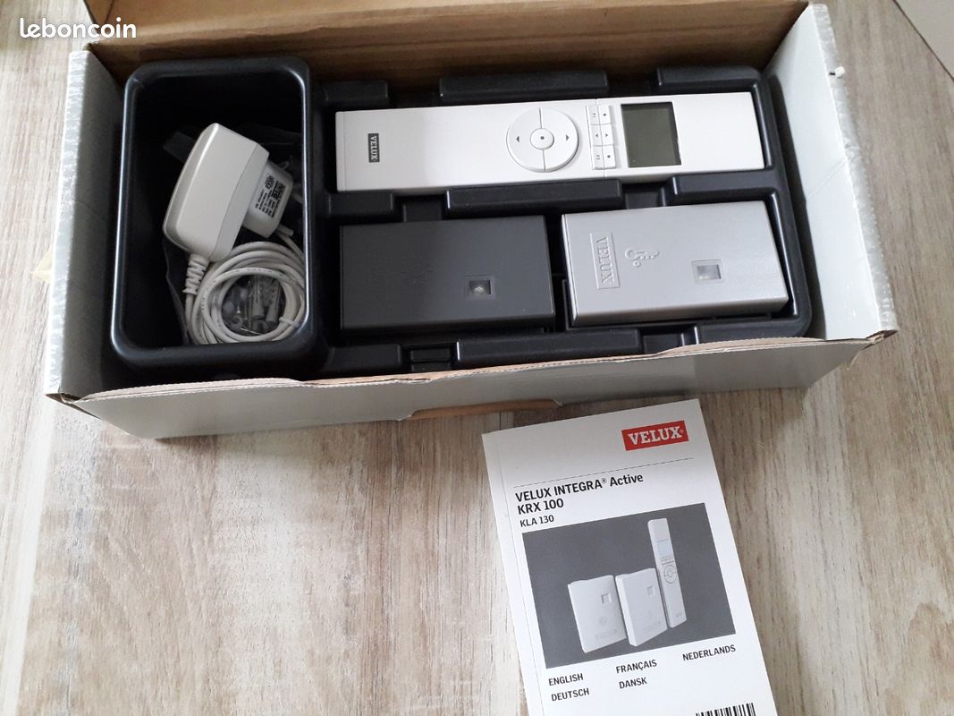 Télécommande électrique VELUX KEM 140 – Neuve NOS OEM – Pour Fenêtre De Toit