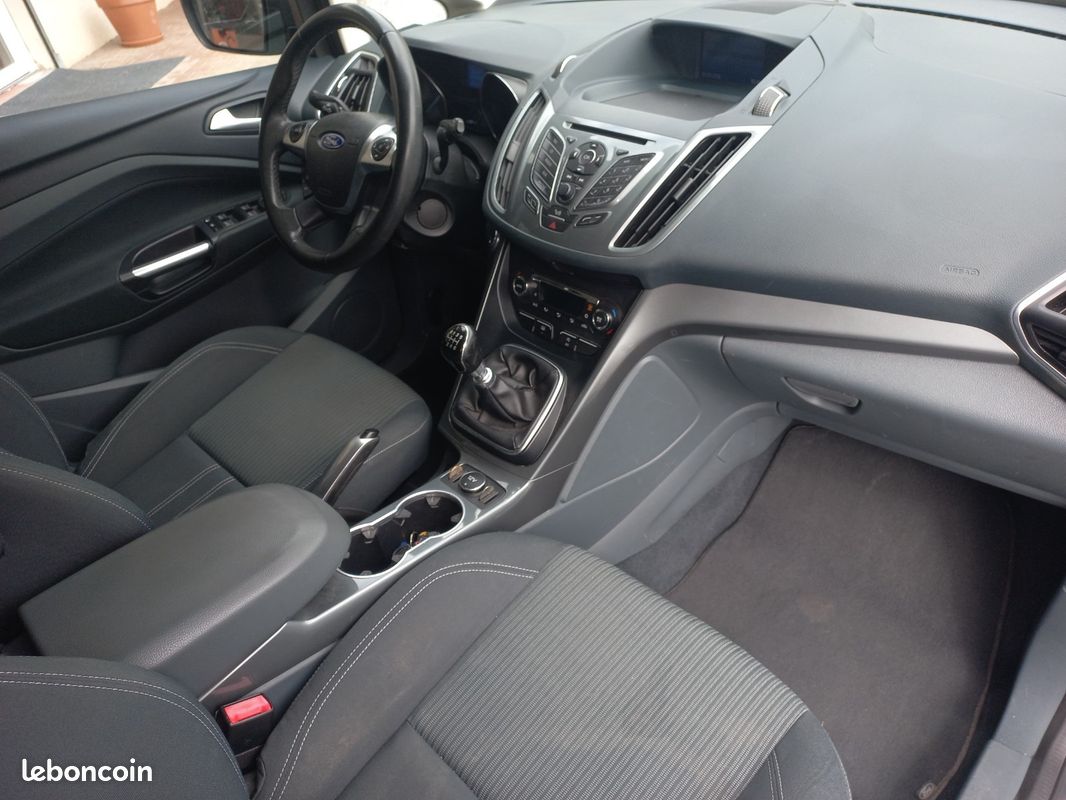 FORD C-Max 1.0 125 ch S&S EcoBoost Titanium X (image 13)