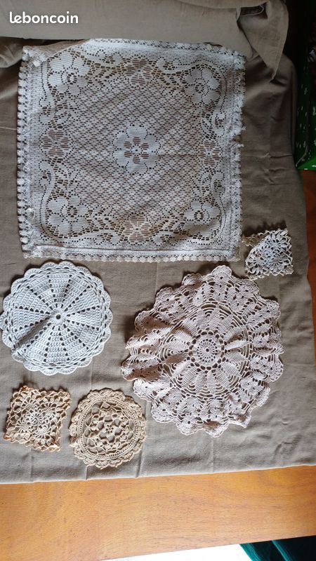 Napperons en dentelle (image 1)