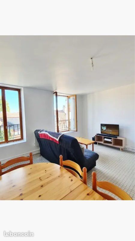 Appartement 2 pièces 45 m² · à Donzy · 45 m² · 360 €/mois