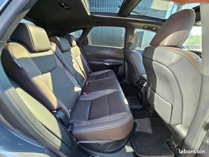 Lexus RX 450h+ Executive 4WD (image 14)