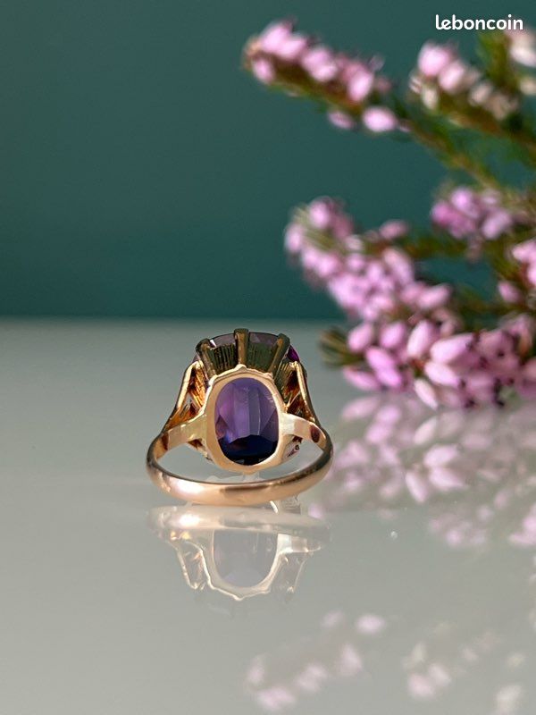 Bague Ancienne En Or (couleur) Avec Améthyste Et Cristaux - Taille 62 - Style Navettes - Occasion Patine Vintage