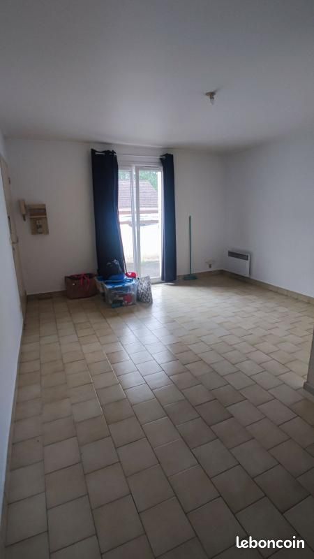Appartement 1 pièce 28 m² · à Moussy-le-Vieux · 28 m² · 577 €