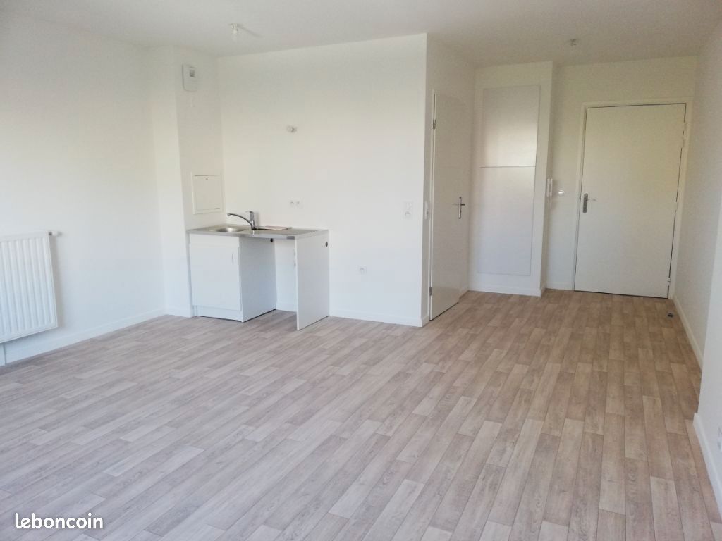 Appartement 1 pièce 34 m² · à Torcy · 34 m² · 700 €/mois