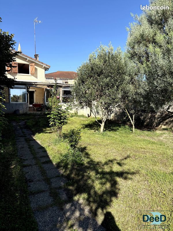 Maison 6 pièces 131 m² · à Condom · 131 m² · 180 000 €