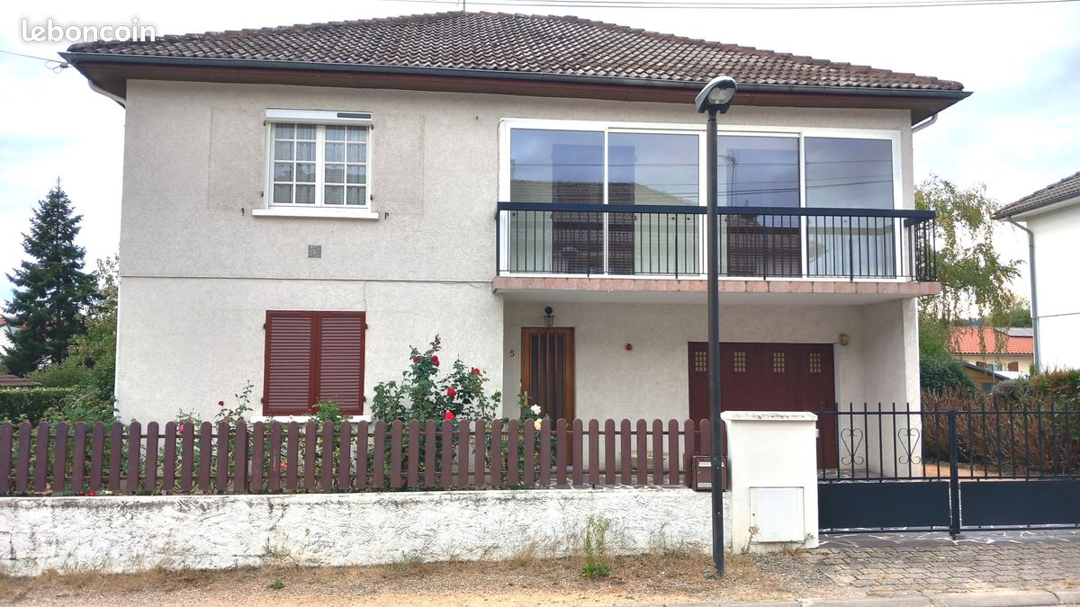 Maison 5 pièces 125 m² · à Cusset · 125 m² · 152 000 €