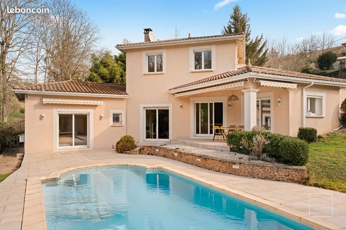 Maison 5 pièces 178 m²
