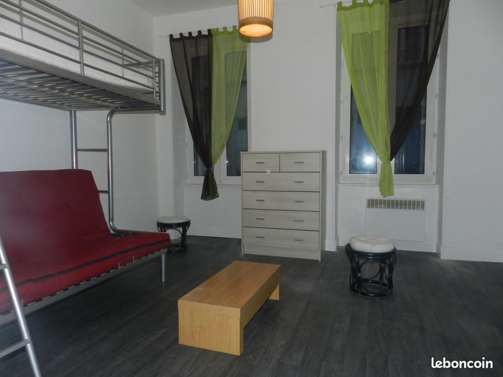 Appartement 1 pièce 30 m² · à Cherbourg-en-Cotentin · 30 m² · 405 €