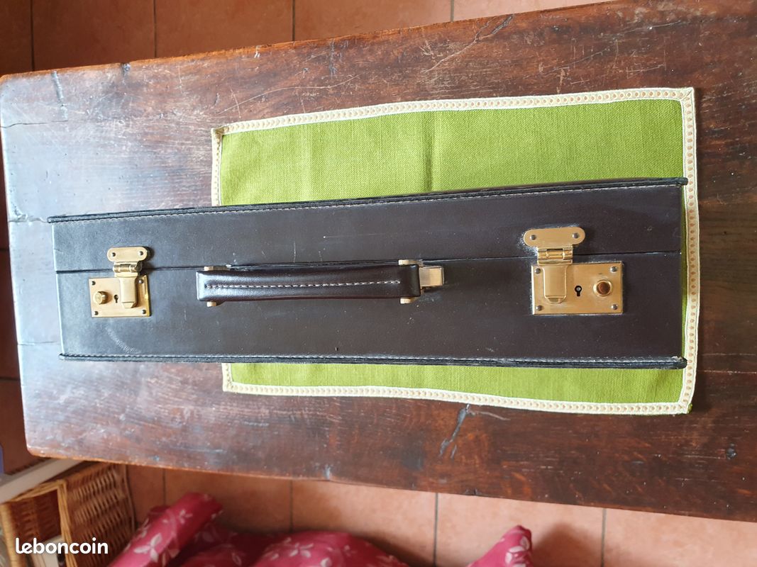 Attache-case (image 4)