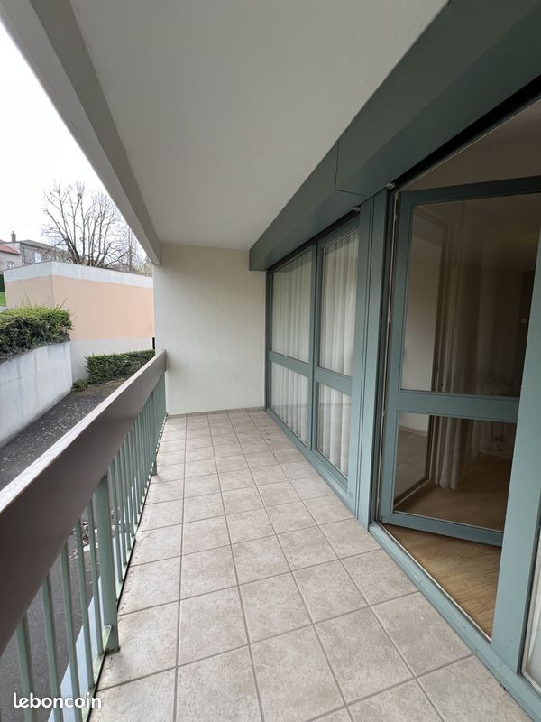 Appartement 2 pièces 55 m² · à Aurillac · 55 m² · 590 €/mois