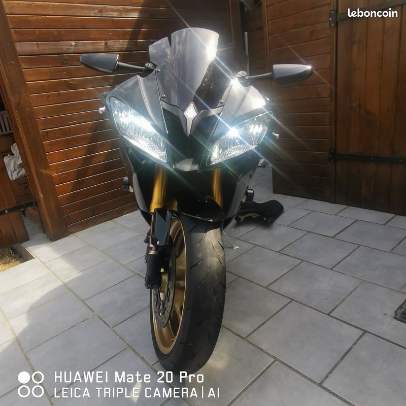 Moto yamaha r6 super sportive CT OK (image 1)