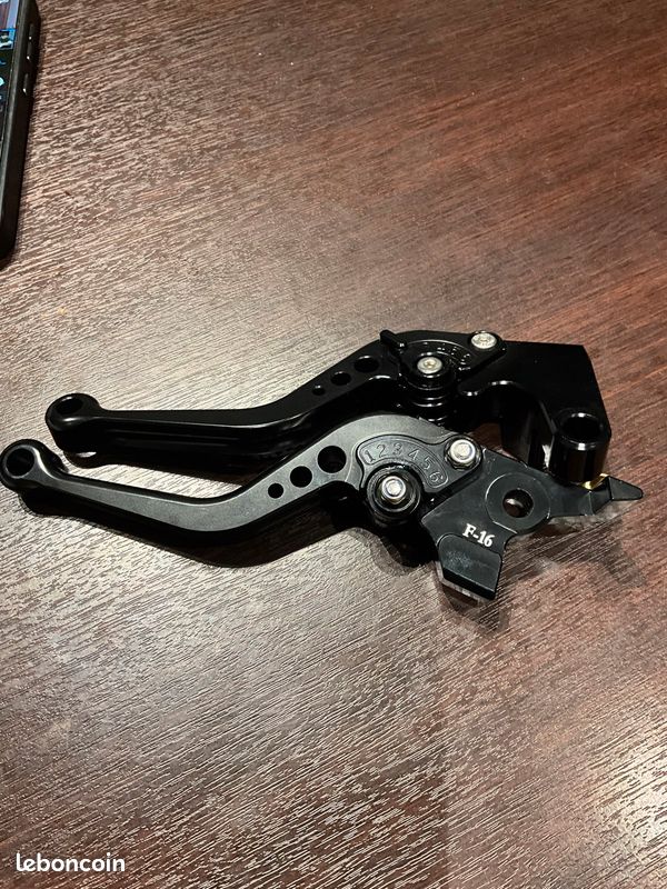 Paire De Leviers De Frein Et D'embrayage Réglables Pour Yamaha FZ6 600 / Fazer S2 / FZ6R - Aluminium, Extensibles