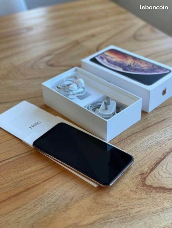 IPhone XS (image 3)