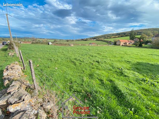 Terrain 2988 m² Cluny