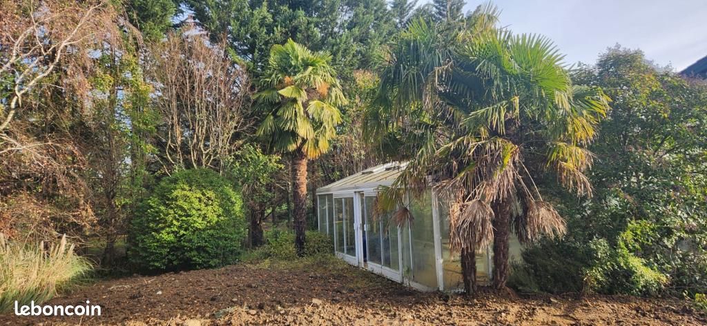 Terrain 400 m² · à Tassin-la-Demi-Lune · 400 m² · 169 000 €
