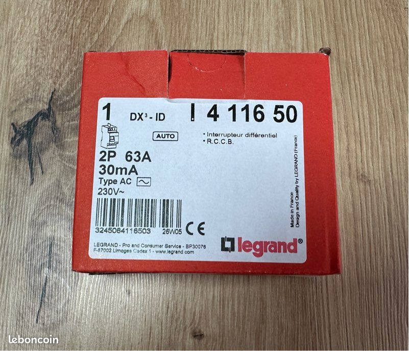 1 Interrupteur différentiel LEGRAND 63A 30mA type AC DX3 - 411650 neuf (image 1)