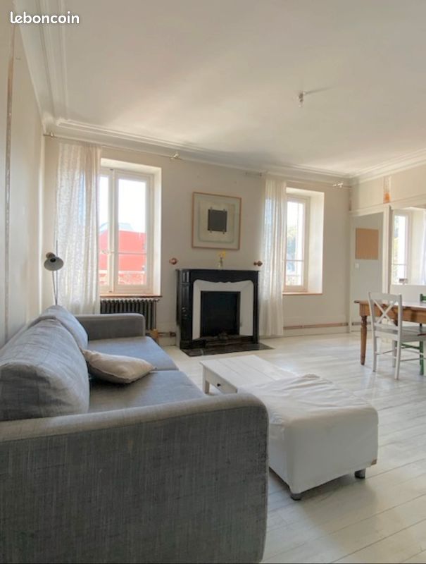 Appartement 4 pièces 95 m² · à Fontaine · 95 m² · 979 €/mois