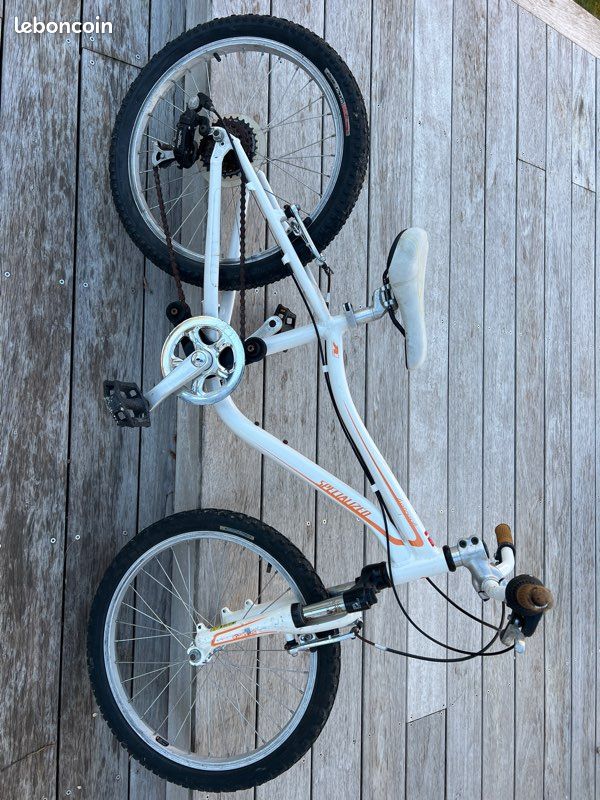 Vélo enfant 20’’ specialized léger et fiable 6/9 ans (image 5)