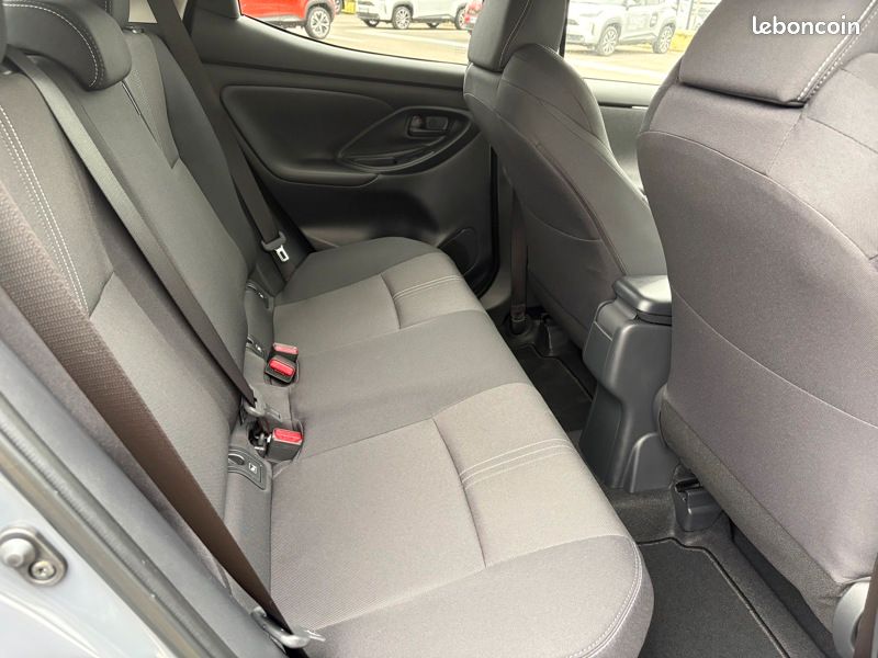 Toyota Yaris Hybride 116h Design PAC (image 17)