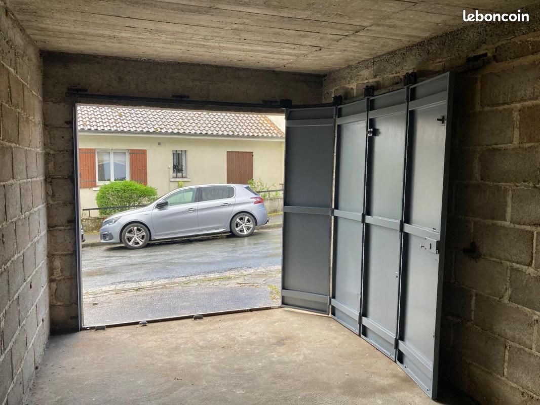 Parking 12 m² · à Périgueux · 12 m² · 60 €/mois