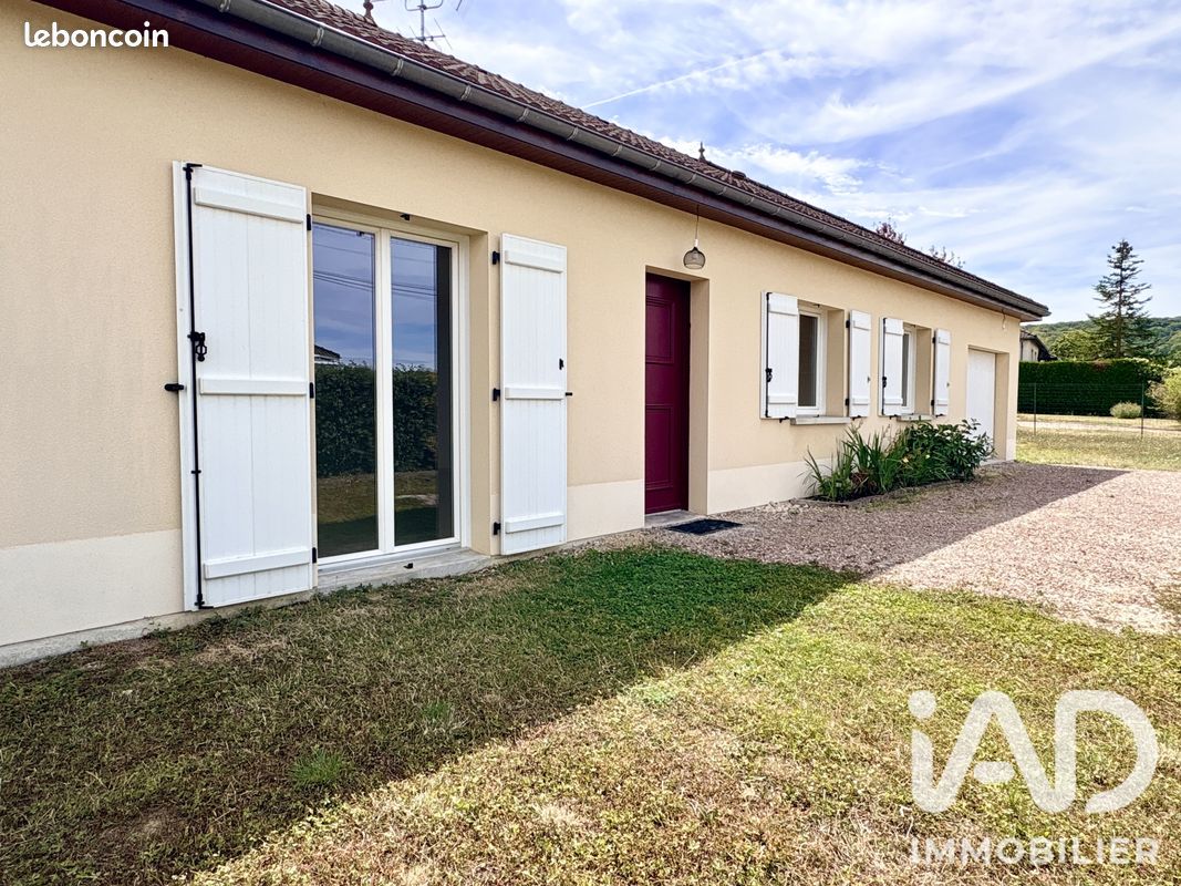 Maison 5 pièces 93 m² · à Souligny · 93 m² · 180 000 €