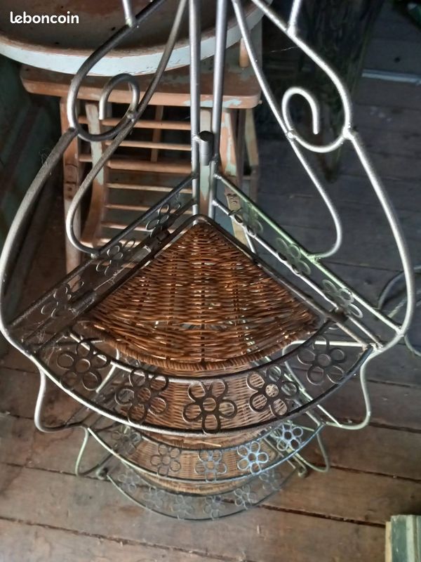Etagère d'angle osier (image 2)