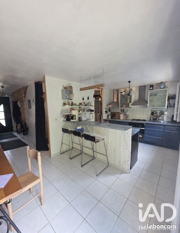 Maison 5 pièces 115 m² · à Crégy-lès-Meaux · 115 m² · 330 000 €
