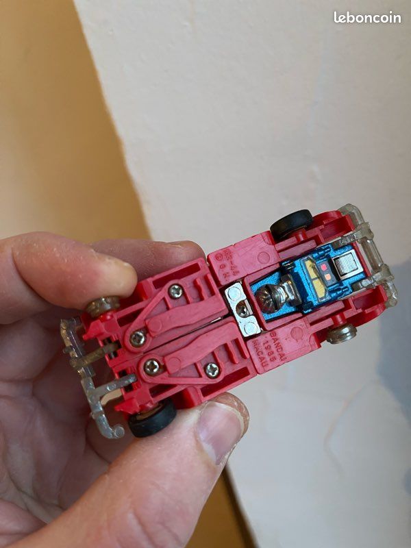 Gobots - Good Knight 34 Friendly Robot Car (image 14)